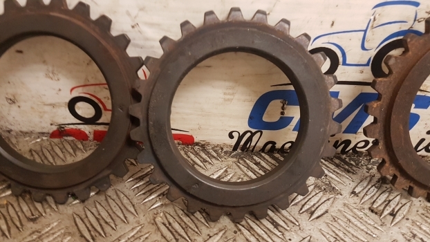Case Maxxum Mx110, 5120, Mx80c, Mx90c Transmission Plate 5 Pc 1997122c1 - Transmission for Farm tractor: picture 2 Case Maxxum Mx110, 5120, Mx80c, Mx90c Transmission Plate 5 Pc 1997122c1 - Transmission for Farm tractor: picture 2
