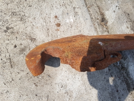 Case Mx110, Mx120, Mx135 Maxxum Lift Arm Lhs Assy 255469a1, 248786a2, 220971a2 - Suspension: picture 2 Case Mx110, Mx120, Mx135 Maxxum Lift Arm Lhs Assy 255469a1, 248786a2, 220971a2 - Suspension: picture 2