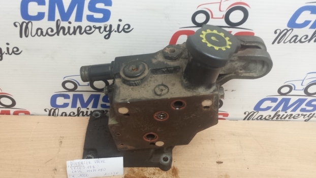 Case Mxm175, Mxm190 New Holland Tm175, Tm190 47123177 Center Diverter Valve - Hydraulic valve for Farm tractor: picture 4 Case Mxm175, Mxm190 New Holland Tm175, Tm190 47123177 Center Diverter Valve - Hydraulic valve for Farm tractor: picture 4