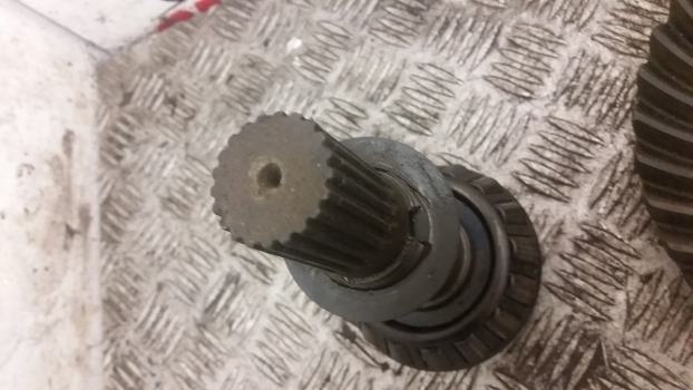 Caterpillar Th 407, 336, 337, 406 Rear Axle Bevel Crown Gear And Pinion 320-9328 - Rear axle for Telescopic handler: picture 4 Caterpillar Th 407, 336, 337, 406 Rear Axle Bevel Crown Gear And Pinion 320-9328 - Rear axle for Telescopic handler: picture 4
