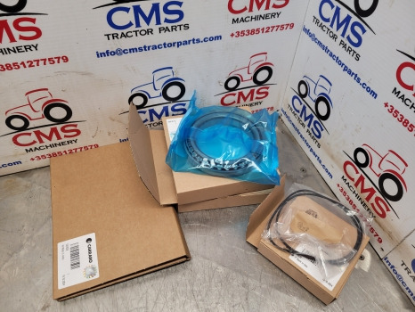 Claas Arion 500, 600 A34, A35, A36, A37 Front Axle Hub Replacement Kit 45180 - Front axle: picture 2 Claas Arion 500, 600 A34, A35, A36, A37 Front Axle Hub Replacement Kit 45180 - Front axle: picture 2