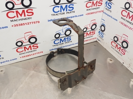 Claas Arion 640, 500, 600 Air Reservoir Clamp 0021528691, 0021879101 - Brake parts for Farm tractor: picture 4 Claas Arion 640, 500, 600 Air Reservoir Clamp 0021528691, 0021879101 - Brake parts for Farm tractor: picture 4