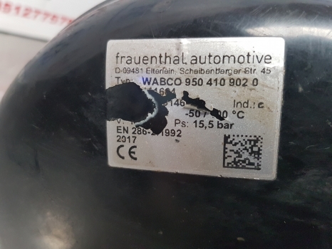 Claas Arion 640, 500, 600, Axion 900 Air Reservoir 0021653330, 0011210040 - Brake parts for Farm tractor: picture 3 Claas Arion 640, 500, 600, Axion 900 Air Reservoir 0021653330, 0011210040 - Brake parts for Farm tractor: picture 3