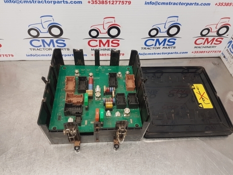 Claas Arion 640, 500, 600, Axion 950, 920, 900 Cab Fuse Box Unit 0021845140 - Fuse for Farm tractor: picture 2 Claas Arion 640, 500, 600, Axion 950, 920, 900 Cab Fuse Box Unit 0021845140 - Fuse for Farm tractor: picture 2