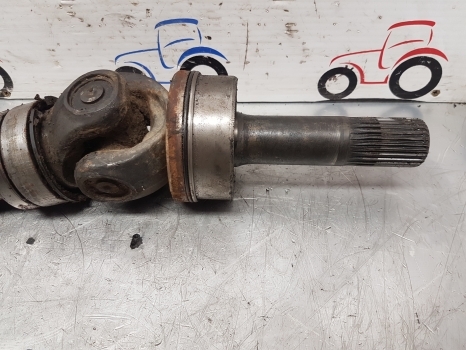 Claas Arion Ares 640 Carraro Front Axle Drive Shaft 6000104503 - Drive shaft for Farm tractor: picture 4 Claas Arion Ares 640 Carraro Front Axle Drive Shaft 6000104503 - Drive shaft for Farm tractor: picture 4