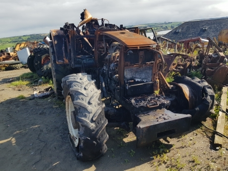 Claas Renault 656 Rx/rz Front Rear Axle, Engine, Transmission, Lift, Frame Parts - Engine: picture 1 Claas Renault 656 Rx/rz Front Rear Axle, Engine, Transmission, Lift, Frame Parts - Engine: picture 1