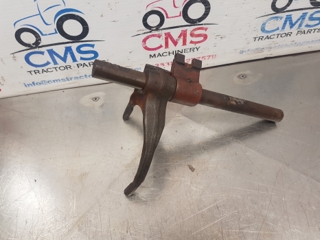 Deutz Dx110, Dx4.10, Dx4.10, Dx4.70, Control Fork04343882, 04303285, 4332165r - Transmission for Farm tractor: picture 3 Deutz Dx110, Dx4.10, Dx4.10, Dx4.70, Control Fork04343882, 04303285, 4332165r - Transmission for Farm tractor: picture 3