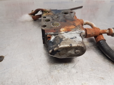 Deutz Dxbis110, 120, 140, 160 Hydraulic Spool Valve 04300357, 04304155 - Hydraulic valve for Farm tractor: picture 4 Deutz Dxbis110, 120, 140, 160 Hydraulic Spool Valve 04300357, 04304155 - Hydraulic valve for Farm tractor: picture 4