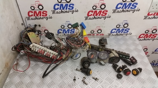 Deutzdx4.70 Electrical Wire, Switches, Fuses, Measuring And Displaying Devices - Electrical system for Farm tractor: picture 5 Deutzdx4.70 Electrical Wire, Switches, Fuses, Measuring And Displaying Devices - Electrical system for Farm tractor: picture 5