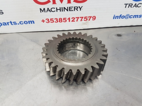 Fendt 724 S4, 714, 716, 718, 720, 722, Spur Gear Z28 737100380010 - Front axle: picture 1 Fendt 724 S4, 714, 716, 718, 720, 722, Spur Gear Z28 737100380010 - Front axle: picture 1