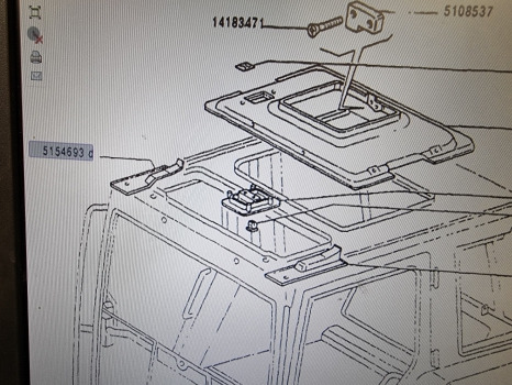 Fiat F140, F120, F130, F Series, Cab Interior Panel 5154693 - Cab and interior: picture 4 Fiat F140, F120, F130, F Series, Cab Interior Panel 5154693 - Cab and interior: picture 4