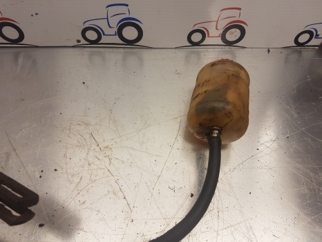 Ford 10 Series Brake Rod With Valve For Ap Cab 83926735, 83925150, 83992711 - Brake parts for Farm tractor: picture 3 Ford 10 Series Brake Rod With Valve For Ap Cab 83926735, 83925150, 83992711 - Brake parts for Farm tractor: picture 3