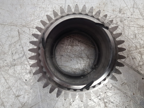 Ford 40 Series,8240, 7840,8340, 7740,5640, 6640, Sle Transmission Gear 81871936 - Transmission: picture 3 Ford 40 Series,8240, 7840,8340, 7740,5640, 6640, Sle Transmission Gear 81871936 - Transmission: picture 3