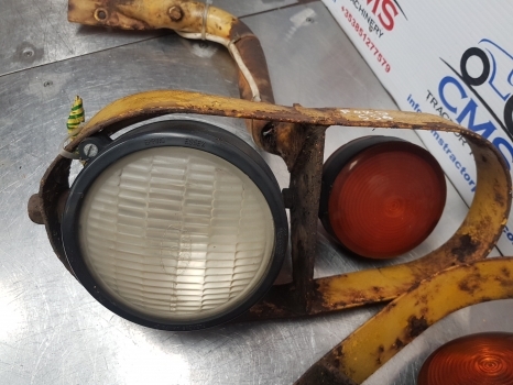 Ford 550, 555, 655 Working Lighs Assembly 83930993, E1nn13n083bc12z - Lights/ Lighting for Backhoe loader: picture 5 Ford 550, 555, 655 Working Lighs Assembly 83930993, E1nn13n083bc12z - Lights/ Lighting for Backhoe loader: picture 5