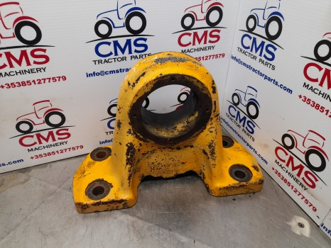 Ford 550 Swing Motor Retainer Top Plate Bracket 7703426 - Swing motor for Agricultural machinery: picture 1 Ford 550 Swing Motor Retainer Top Plate Bracket 7703426 - Swing motor for Agricultural machinery: picture 1