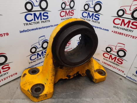 Ford 550 Swing Motor Retainer Top Plate Bracket 7703426 - Swing motor for Agricultural machinery: picture 4 Ford 550 Swing Motor Retainer Top Plate Bracket 7703426 - Swing motor for Agricultural machinery: picture 4