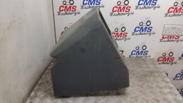Ford 5640, 6640, 7740, 7840, 8240, 8340 Cab Dashboard Panel 81867812 - Dashboard for Farm tractor: picture 4 Ford 5640, 6640, 7740, 7840, 8240, 8340 Cab Dashboard Panel 81867812 - Dashboard for Farm tractor: picture 4