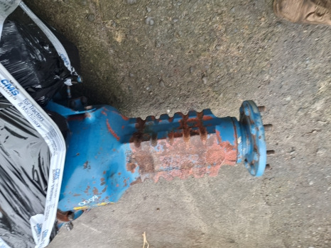Ford 7600, 5600, 6600, 5700, 7700 Rear Axle Complete D0nn4013a , D8nn4011ga - Rear axle: picture 4 Ford 7600, 5600, 6600, 5700, 7700 Rear Axle Complete D0nn4013a , D8nn4011ga - Rear axle: picture 4