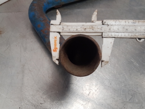 Ford 7610, 7410, 7710 Tube D9nn6696aa, 83919531 - Exhaust system: picture 5 Ford 7610, 7410, 7710 Tube D9nn6696aa, 83919531 - Exhaust system: picture 5