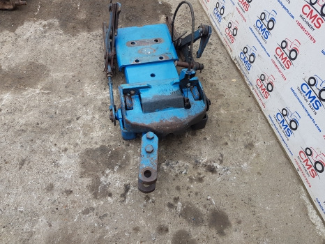 Ford 7740, 40 Series, Pick Up Hitch Complete E9nne936ab12b, 81875162 - Frame/ Chassis: picture 5 Ford 7740, 40 Series, Pick Up Hitch Complete E9nne936ab12b, 81875162 - Frame/ Chassis: picture 5