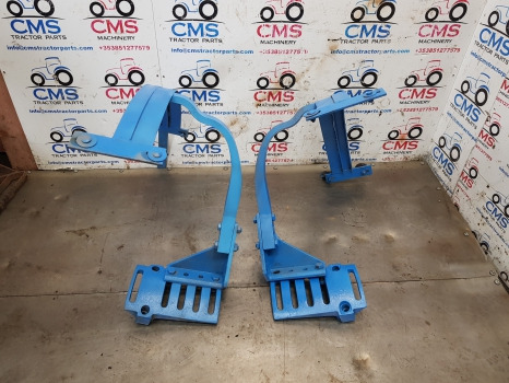 Ford 7840, 40 Series, Front Mudguard Bracket Kit E9nn16224aa11b, E9nn16225aa11b - Fender: picture 2 Ford 7840, 40 Series, Front Mudguard Bracket Kit E9nn16224aa11b, E9nn16225aa11b - Fender: picture 2