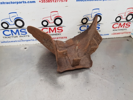 Ford Major, Power Major, Super Major Pto Guard, Pto Shield E1addn7470a - Door and parts: picture 4 Ford Major, Power Major, Super Major Pto Guard, Pto Shield E1addn7470a - Door and parts: picture 4