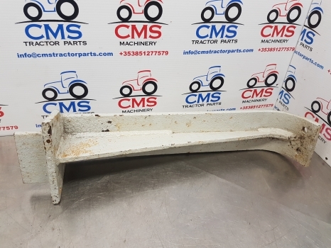Ford New Holland 2000, 3000, 5100, 4600, 6600 Mudguard Bracket Support 81822981 - Fender for Farm tractor: picture 5 Ford New Holland 2000, 3000, 5100, 4600, 6600 Mudguard Bracket Support 81822981 - Fender for Farm tractor: picture 5