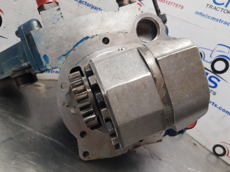 Ford New Holland 40, Ts Ser 7740, 8340, Ccls Sle Hydraulic Pump Reman 82850804 - Hydraulic pump: picture 5 Ford New Holland 40, Ts Ser 7740, 8340, Ccls Sle Hydraulic Pump Reman 82850804 - Hydraulic pump: picture 5