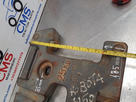 Ford New Holland Case,mf, Kubota Front Weight Slice 25kg 99651-1211-1 - Counterweight for Farm tractor: picture 3 Ford New Holland Case,mf, Kubota Front Weight Slice 25kg 99651-1211-1 - Counterweight for Farm tractor: picture 3
