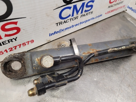 Ford New Holland Fiat L, Td, Td5, Tl Series 6635 Steering Cylinder Ram 5164023 - Steering: picture 3 Ford New Holland Fiat L, Td, Td5, Tl Series 6635 Steering Cylinder Ram 5164023 - Steering: picture 3
