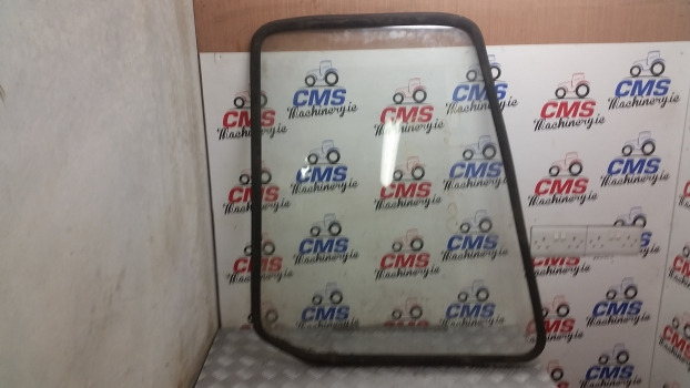 Ford Q Cab Door Glass Upper Rh&lh With Seal 83914255, 83914256 - Window and parts: picture 1 Ford Q Cab Door Glass Upper Rh&lh With Seal 83914255, 83914256 - Window and parts: picture 1