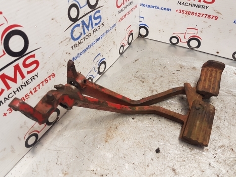 International Case 84 Series 584, 684, 784, 884 Brake Pedal Kit - Brake parts for Farm tractor: picture 3 International Case 84 Series 584, 684, 784, 884 Brake Pedal Kit - Brake parts for Farm tractor: picture 3