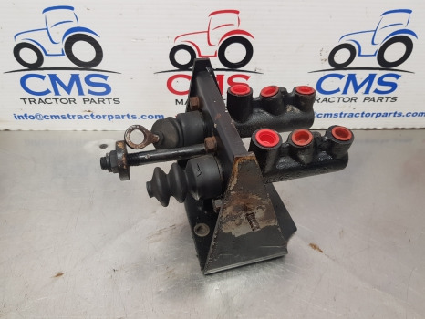 International Case 885 Xl, 85, Case 4200, Brake Master Cylinder 1287843c91 - Brake cylinder for Agricultural machinery: picture 3 International Case 885 Xl, 85, Case 4200, Brake Master Cylinder 1287843c91 - Brake cylinder for Agricultural machinery: picture 3