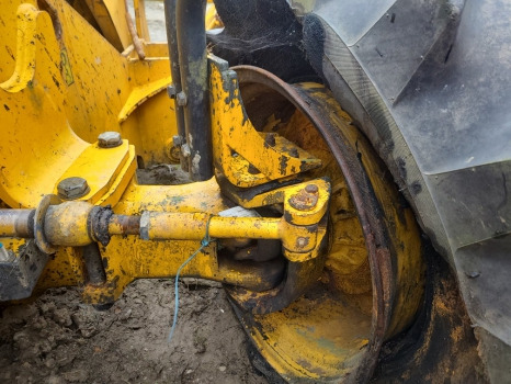 Jcb 530-105 Front axle hub rhs complete 18.16:1, 453/3338 - Front axle for Material handling equipment: picture 2 Jcb 530-105 Front axle hub rhs complete 18.16:1, 453/3338 - Front axle for Material handling equipment: picture 2