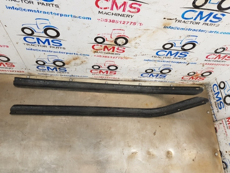 John Deeere 30, 40, 50 Series Sg2 Cab Mudguard Fender Extension Pair L37791 - Fender: picture 2 John Deeere 30, 40, 50 Series Sg2 Cab Mudguard Fender Extension Pair L37791 - Fender: picture 2