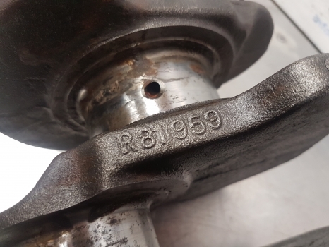 John Deere 2140, 2040, 2450, 2650 Engine Crankshaft R81959, Re20585, Re65224 - Crankshaft for Farm tractor: picture 4 John Deere 2140, 2040, 2450, 2650 Engine Crankshaft R81959, Re20585, Re65224 - Crankshaft for Farm tractor: picture 4