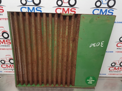 John Deere 3030, 3130, 3135, 2840 Side Grille, Grill Panel Lh Al30545, Ar72859 - Grill: picture 1 John Deere 3030, 3130, 3135, 2840 Side Grille, Grill Panel Lh Al30545, Ar72859 - Grill: picture 1