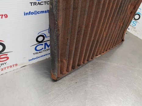 John Deere 3050, 3350, 3650, 3055. 2955 Side Grille, Grill Panel Damaged Al67191 - Grill: picture 4 John Deere 3050, 3350, 3650, 3055. 2955 Side Grille, Grill Panel Damaged Al67191 - Grill: picture 4