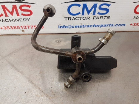 John Deere 3050, 3350 Transmision Oil Line And Oil Cup Al41541, Al66971, L42301 - Gearbox: picture 2 John Deere 3050, 3350 Transmision Oil Line And Oil Cup Al41541, Al66971, L42301 - Gearbox: picture 2