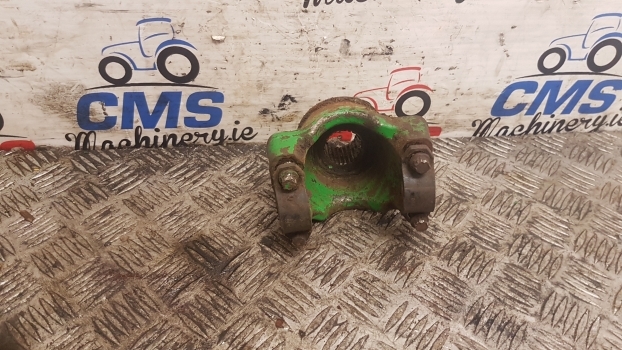 John Deere 3215, 3220 Front Fwd Drive Shaft Coupling - Drive shaft for Farm tractor: picture 2 John Deere 3215, 3220 Front Fwd Drive Shaft Coupling - Drive shaft for Farm tractor: picture 2