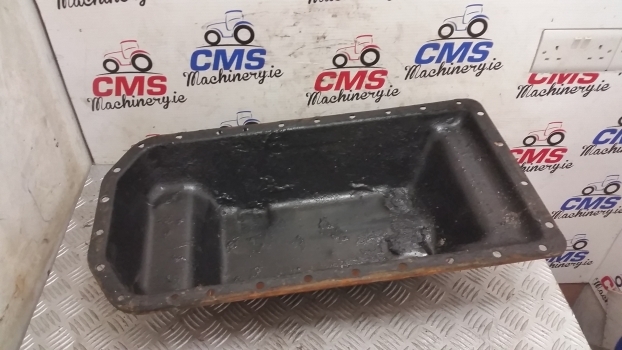 John Deere 3220 Telehandler Oil Sump Re59545 Oil Pan - Oil pan for Telescopic handler: picture 2 John Deere 3220 Telehandler Oil Sump Re59545 Oil Pan - Oil pan for Telescopic handler: picture 2