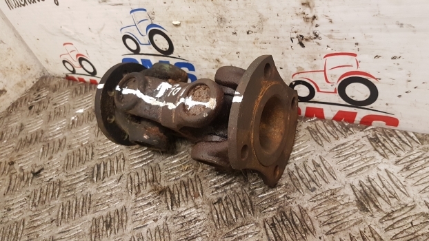 John Deere 5020,6030 And 7030 Series Universal Driveshaft Al166275 - Drive shaft for Farm tractor: picture 3 John Deere 5020,6030 And 7030 Series Universal Driveshaft Al166275 - Drive shaft for Farm tractor: picture 3