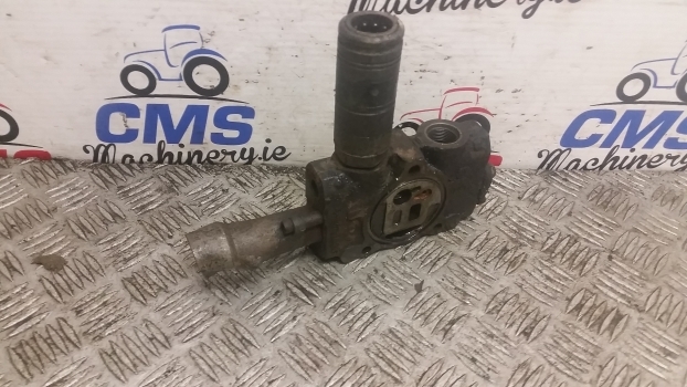 John Deere 5620, 5720, 5820 Hydraulic Valve Stack Al161420 - Hydraulic valve for Farm tractor: picture 2 John Deere 5620, 5720, 5820 Hydraulic Valve Stack Al161420 - Hydraulic valve for Farm tractor: picture 2