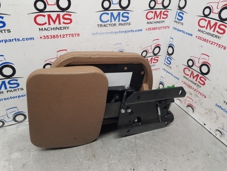 John Deere 6000 Series, 6100, 6200, 6320, 6610 Passenger Seat Al114321 - Seat for Farm tractor: picture 5 John Deere 6000 Series, 6100, 6200, 6320, 6610 Passenger Seat Al114321 - Seat for Farm tractor: picture 5