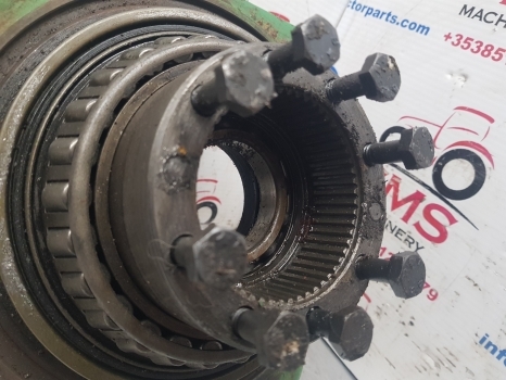 John Deere 6000 Zf Front Axle Swivel Housing Rhs 4475306339, L110474, 4475406339 - Front axle for Farm tractor: picture 4 John Deere 6000 Zf Front Axle Swivel Housing Rhs 4475306339, L110474, 4475406339 - Front axle for Farm tractor: picture 4