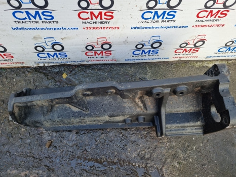 John Deere 6145r, 6m, 6r Series, Exhaust Carrier Bracket L213284 - Exhaust system: picture 4 John Deere 6145r, 6m, 6r Series, Exhaust Carrier Bracket L213284 - Exhaust system: picture 4