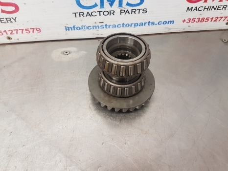 John Deere 6200, 6300, 6400, 6500, 6506 Hydraulic Pump Drive Shaft L78235 Z28 - Drive shaft for Farm tractor: picture 3 John Deere 6200, 6300, 6400, 6500, 6506 Hydraulic Pump Drive Shaft L78235 Z28 - Drive shaft for Farm tractor: picture 3