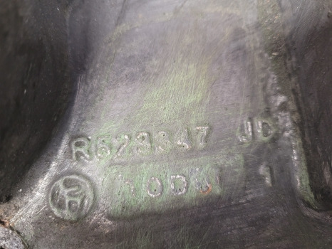 John Deere 6230, 6330, 6430, 7130 Engine Cover R523347 - Engine and parts: picture 4 John Deere 6230, 6330, 6430, 7130 Engine Cover R523347 - Engine and parts: picture 4
