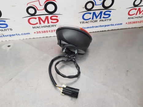John Deere 6m, 6r, 6030, 5m Indicator Light Rh Al17053 - Lights/ Lighting: picture 2 John Deere 6m, 6r, 6030, 5m Indicator Light Rh Al17053 - Lights/ Lighting: picture 2
