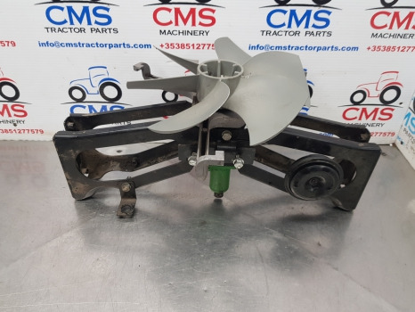 John Deere 6r185, 6r, Charge Air Cooler Hydraulic Motor Al213705, Al207709 - Radiator: picture 2 John Deere 6r185, 6r, Charge Air Cooler Hydraulic Motor Al213705, Al207709 - Radiator: picture 2